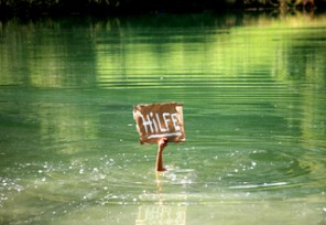 Bevor Ihnen das Wasser bis zum Hals steht .... Finanzcoaching!